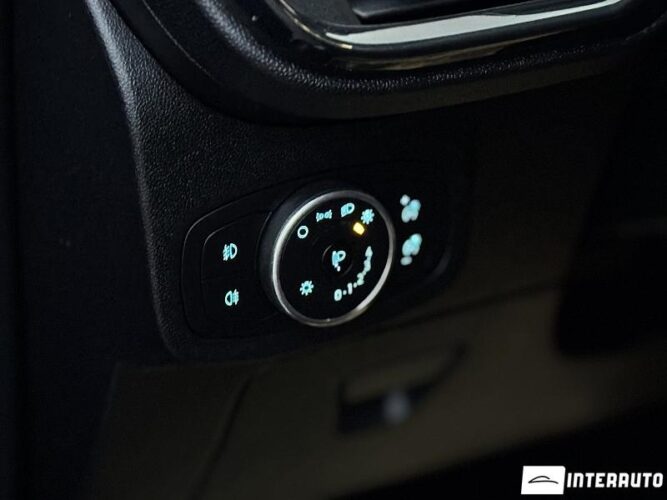 Ford Fiesta 41 interauto-car