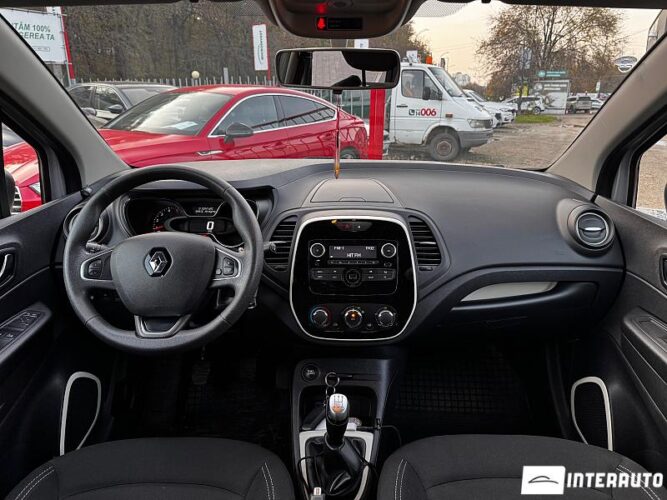 Renault Captur 37 interauto-car