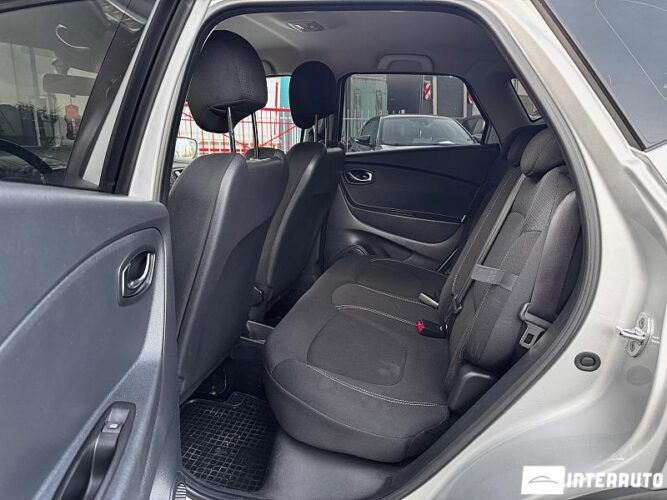 Renault Captur 34 interauto-car