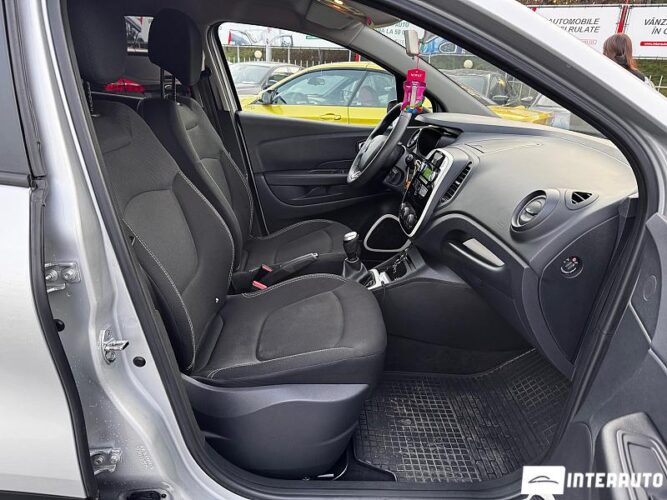 Renault Captur 35 interauto-car