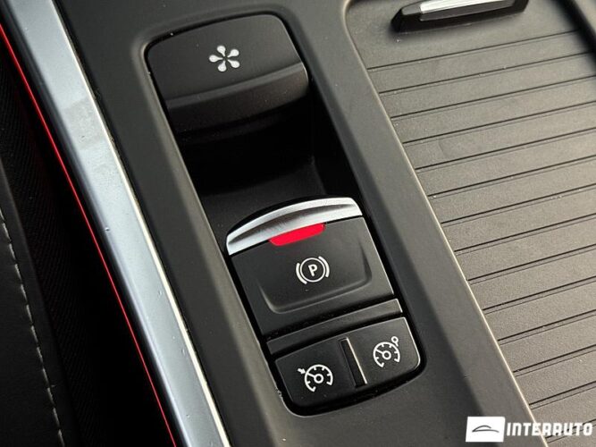 Renault Megane 48 interauto-car