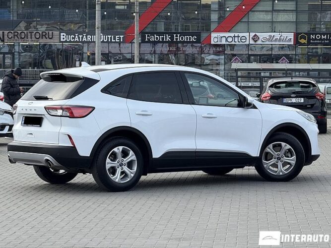 Ford Kuga 32 interauto-car