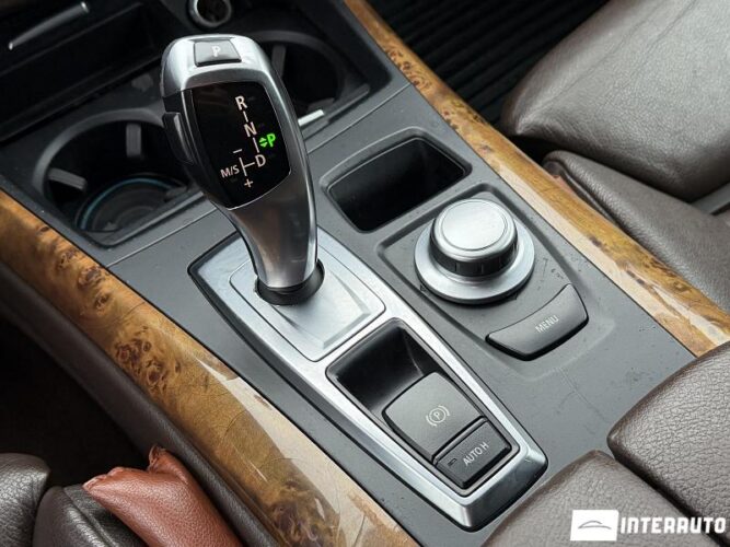 BMW X5 3.0D 44 interauto-car
