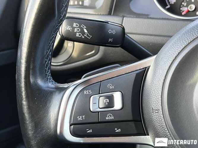 Volkswagen Golf GTE 43 interauto-car