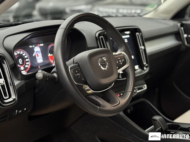 Volvo XC 40 40 interauto-car
