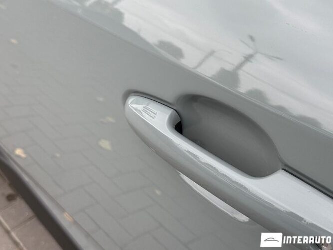 Toyota Rav-4 36 interauto-car