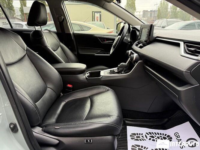 Toyota Rav-4 48 interauto-car