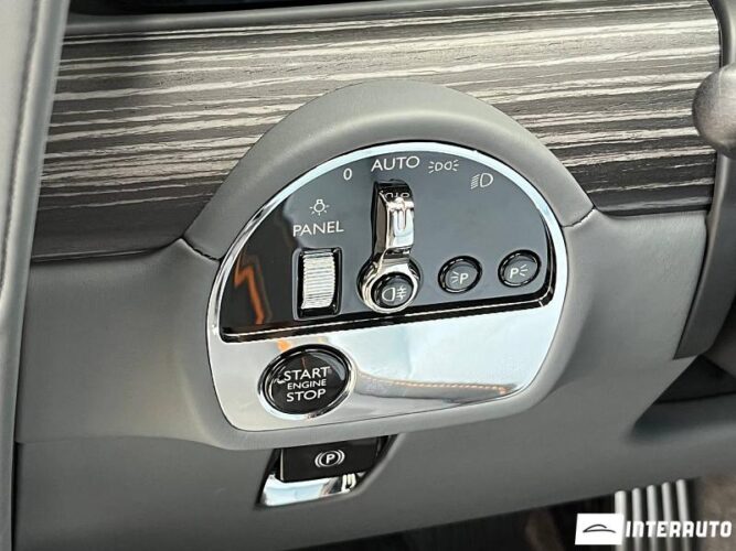 Rolls-Royce Spectre 71 interauto-car