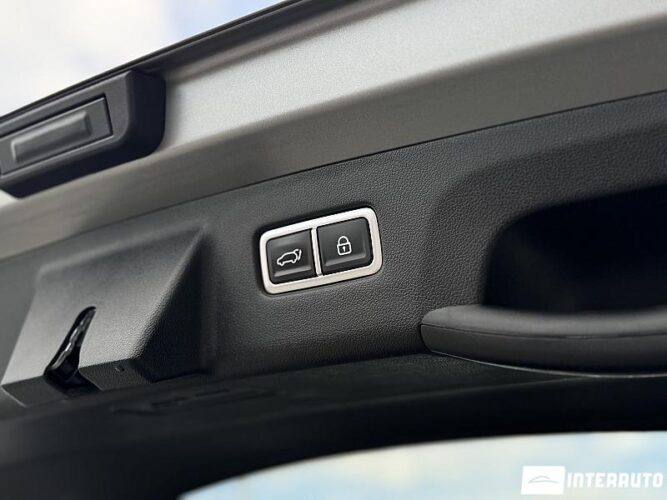 Kia Sorento 42 interauto-car