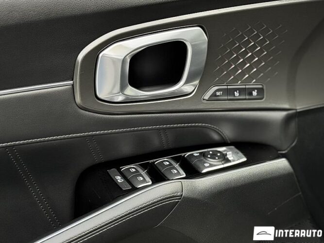 Kia Sorento 45 interauto-car