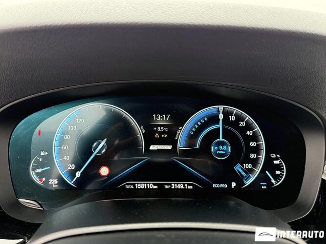 BMW 530e 47 interauto-car