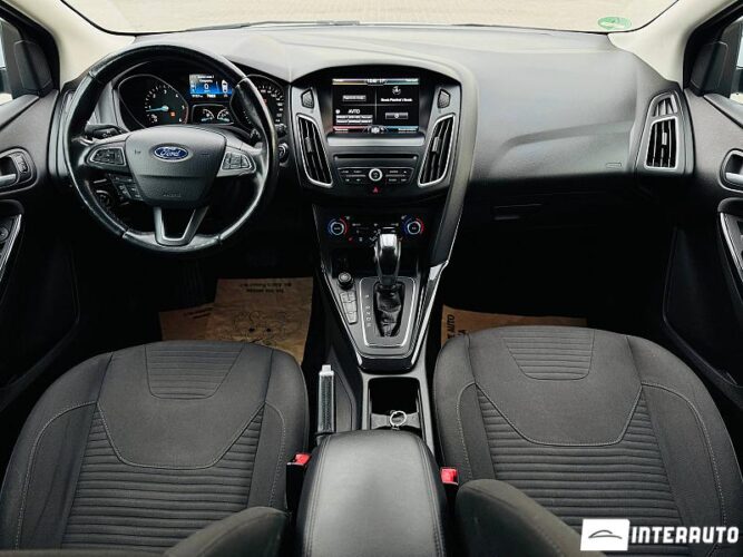 Ford Focus 35 interauto-car