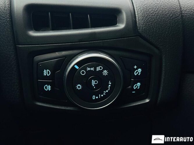 Ford Focus 45 interauto-car