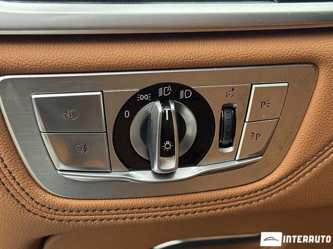 BMW 740e 62 interauto-car