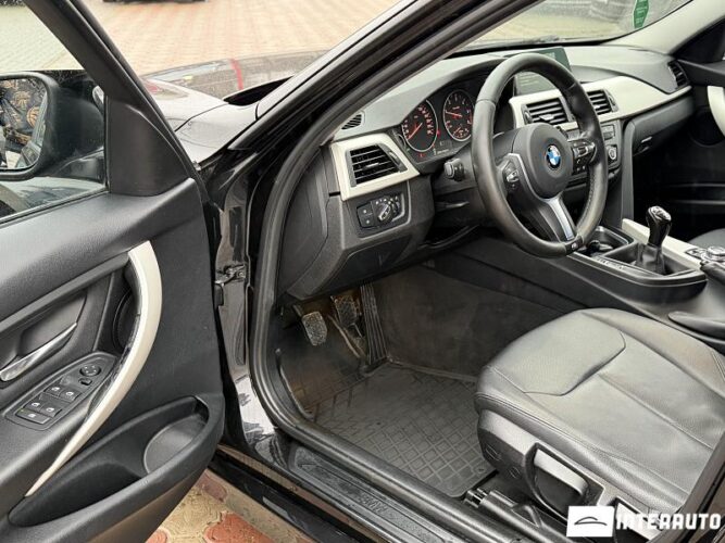 BMW 318 32 interauto-car