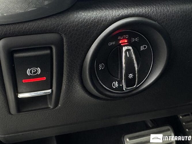 Porsche Cayenne S Hybrid 53 interauto-car