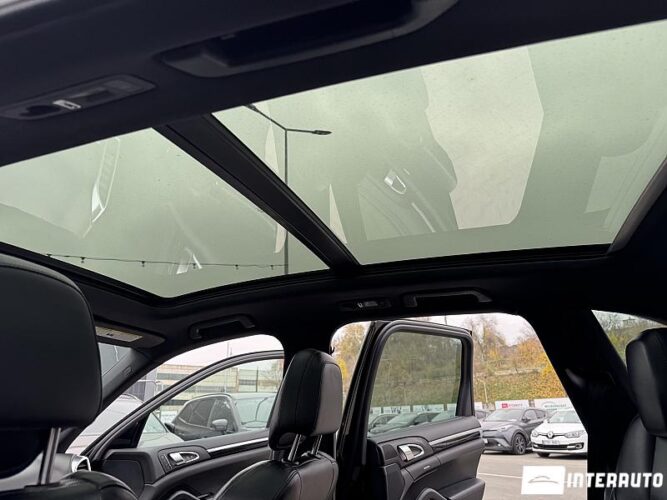 Porsche Cayenne S Hybrid 45 interauto-car