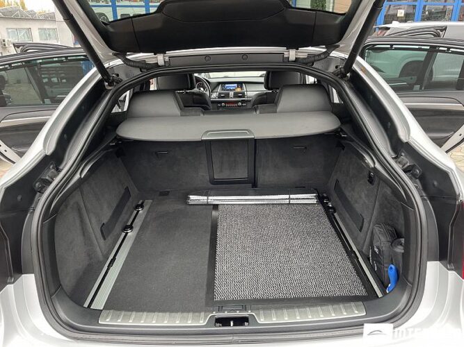 BMW X6 3.5i 51 interauto-car