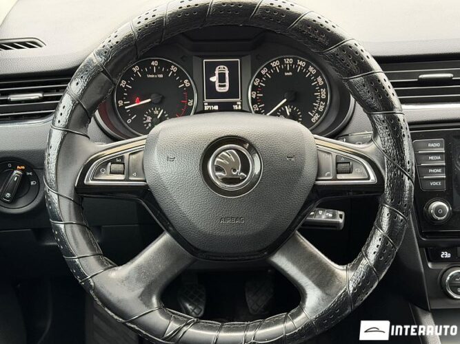 Skoda Octavia 40 interauto-car