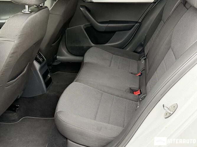 Skoda Octavia 44 interauto-car