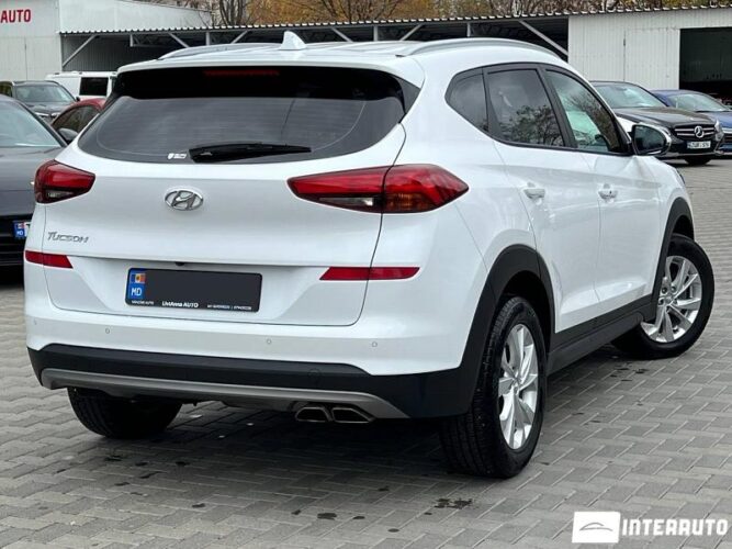 Hyundai Tucson 33 interauto-car