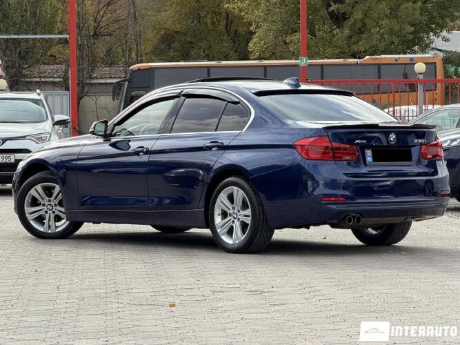 BMW 330 32 interauto-car