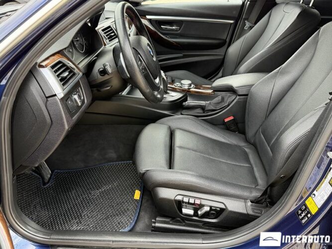 BMW 330 38 interauto-car