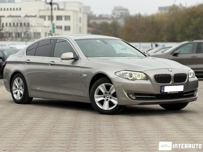 BMW 528 34 interauto-car