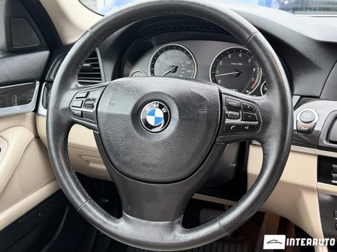 BMW 528 42 interauto-car