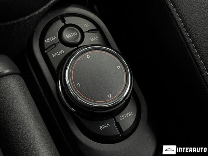 Mini Cooper D 46 interauto-car