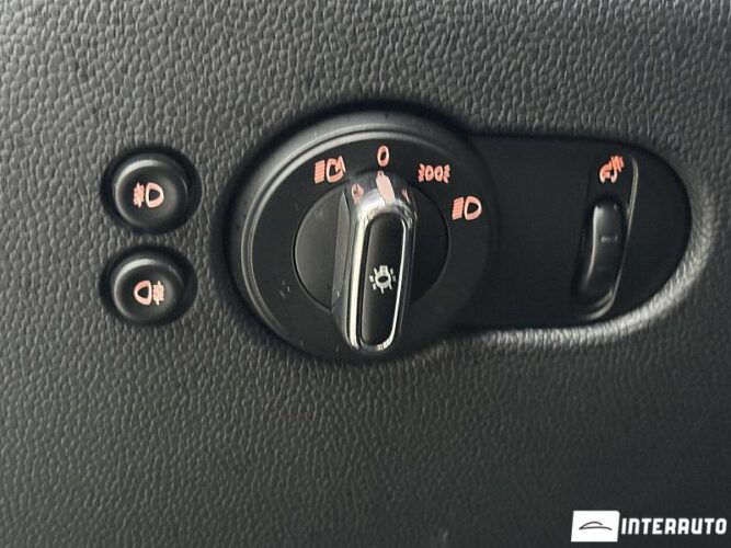 Mini Cooper D 53 interauto-car