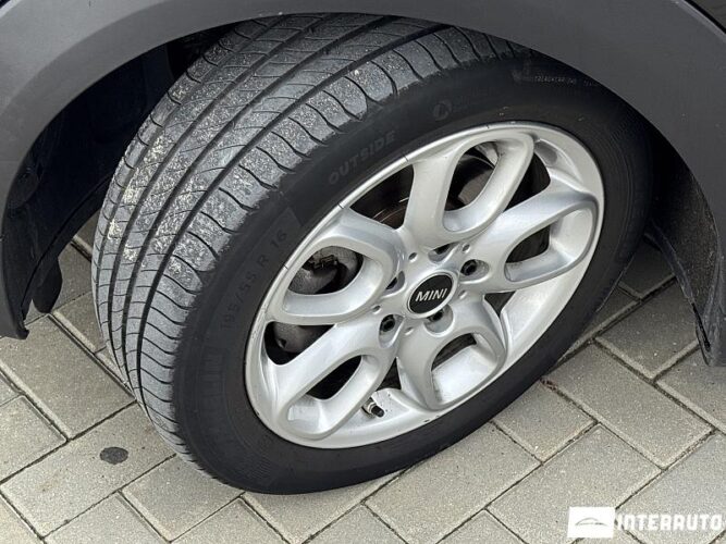 Mini Cooper D 51 interauto-car