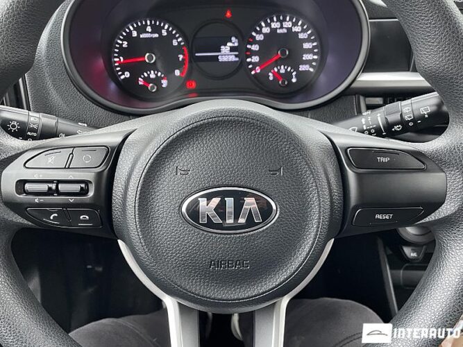 Kia Picanto 37 interauto-car