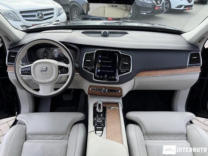 Volvo XC 90 44 interauto-car