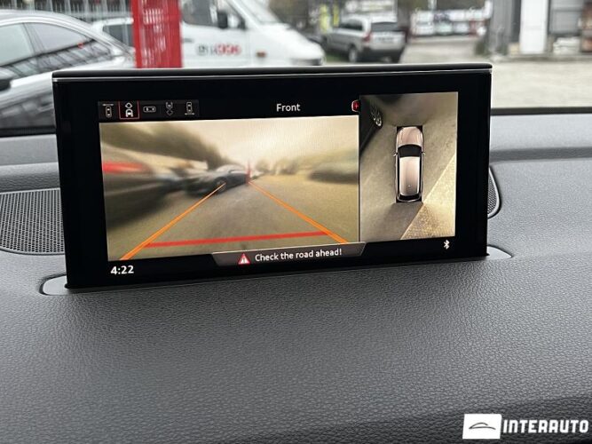 Audi Q7 45 interauto-car