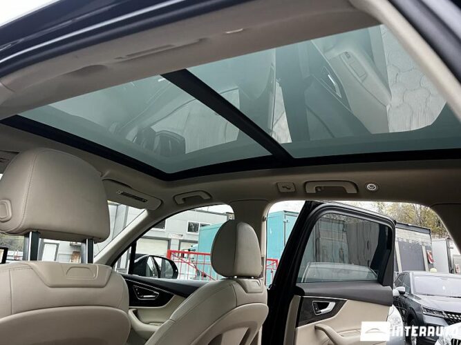 Audi Q7 55 interauto-car