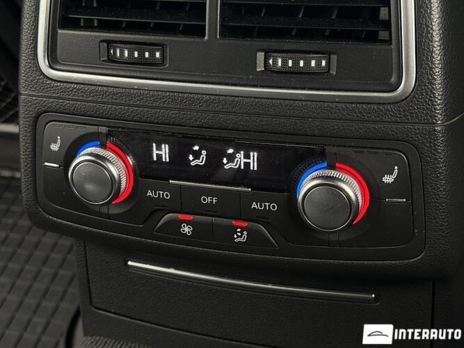 Audi A7 54 interauto-car