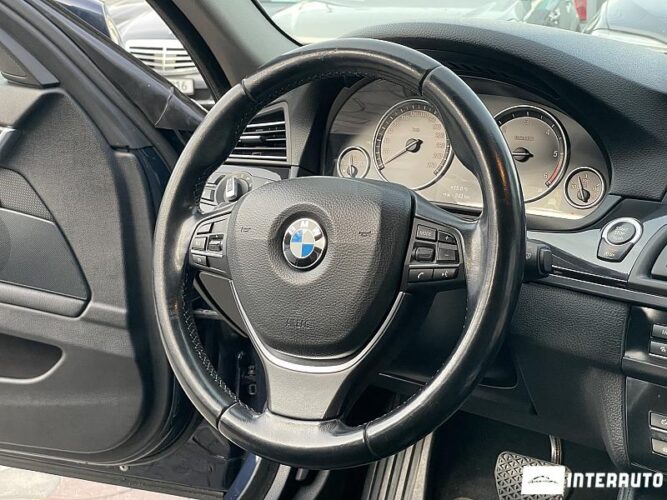 BMW 520 33 interauto-car