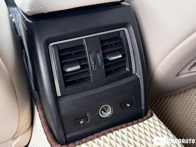 BMW 330E 53 interauto-car