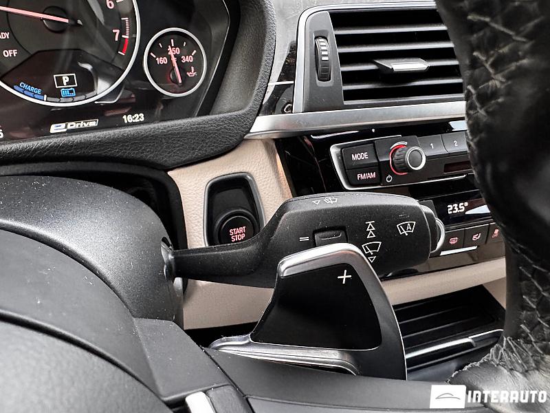 BMW 330E 27 automobil-interauto