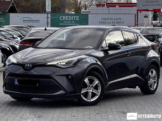 Toyota C-HR 29 interauto-car