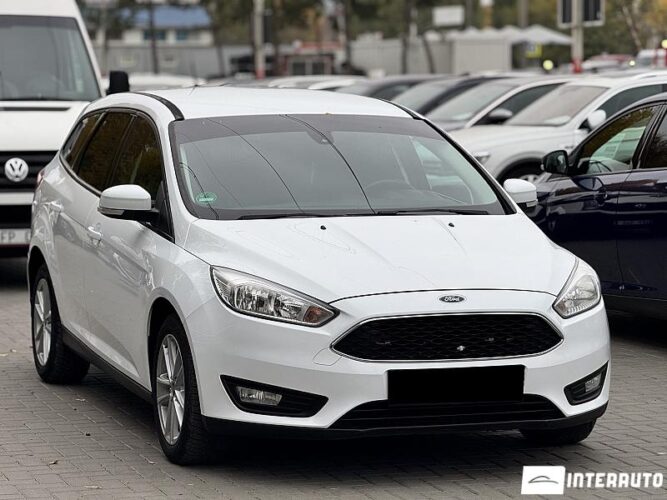 Ford Focus 29 interauto-car