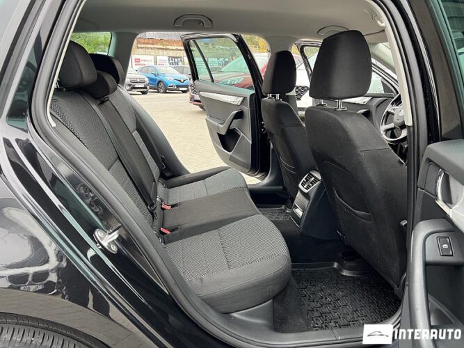 Skoda Octavia 41 interauto-car