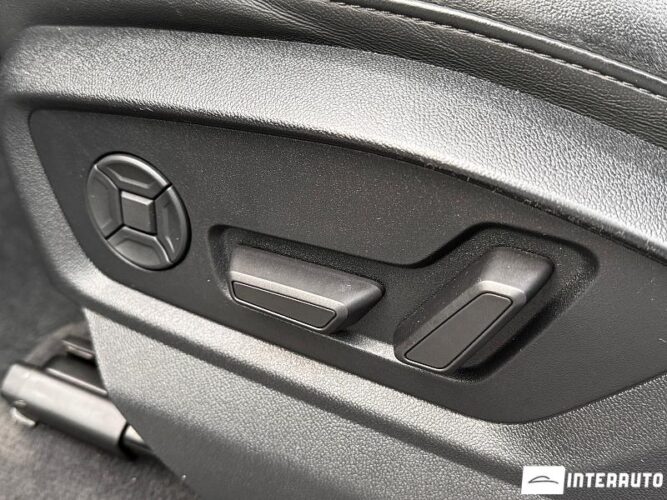 Audi Q7 52 interauto-car