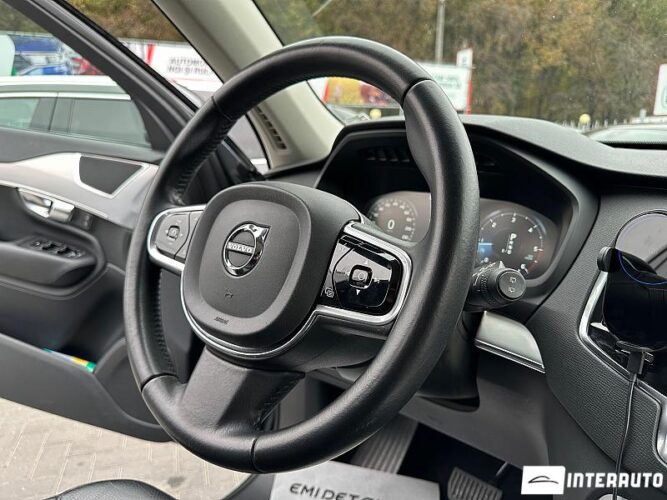 Volvo XC 90 37 interauto-car