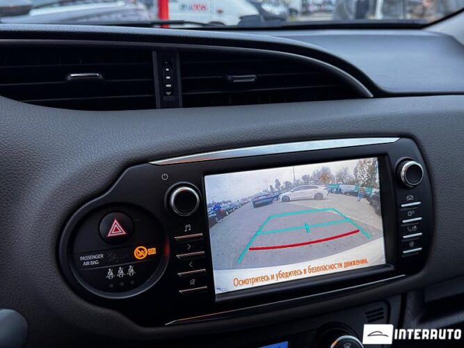 Toyota Yaris 34 interauto-car