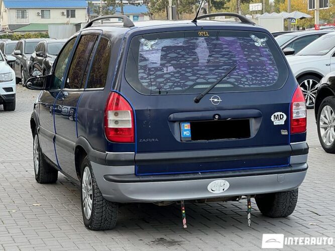 Opel Zafira 31 interauto-car