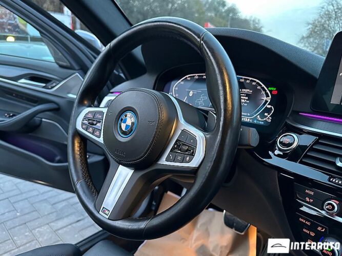 BMW 530e 47 interauto-car