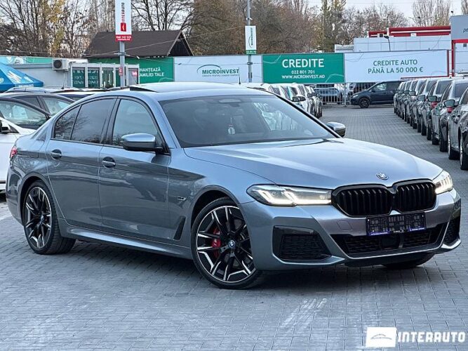 BMW 530e 36 interauto-car