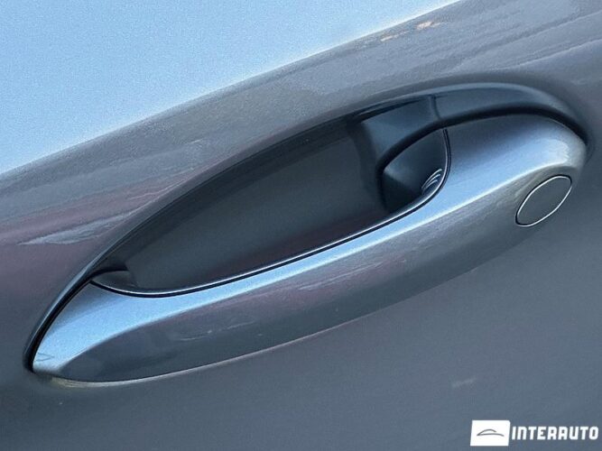 BMW 530e 53 interauto-car